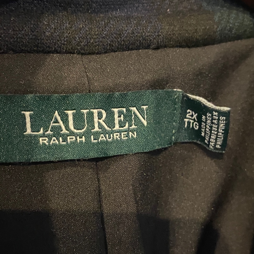 HARDLY WORN- Lauren Ralph Lauren Plaid Blazer in Navy and Yellow Size 2x - Picture 2 of 5